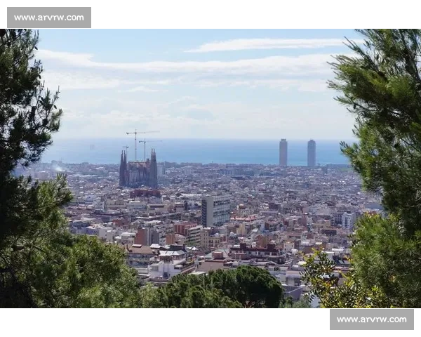 巴塞罗那对阵广州恒大巅峰较量引爆世界足坛关注焦点之战与荣耀碰撞全景回顾