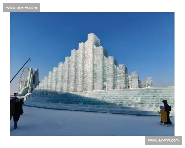 哈尔滨冬季魅力大揭秘：冰雪文化与都市风情的完美融合