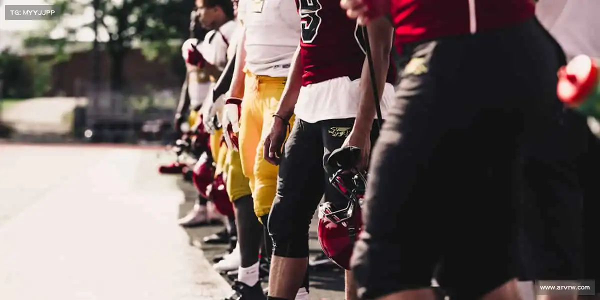 <strong>伟德官网</strong>🏒冰刀划过冰面，留下的不只是痕迹，还有热爱的温度！